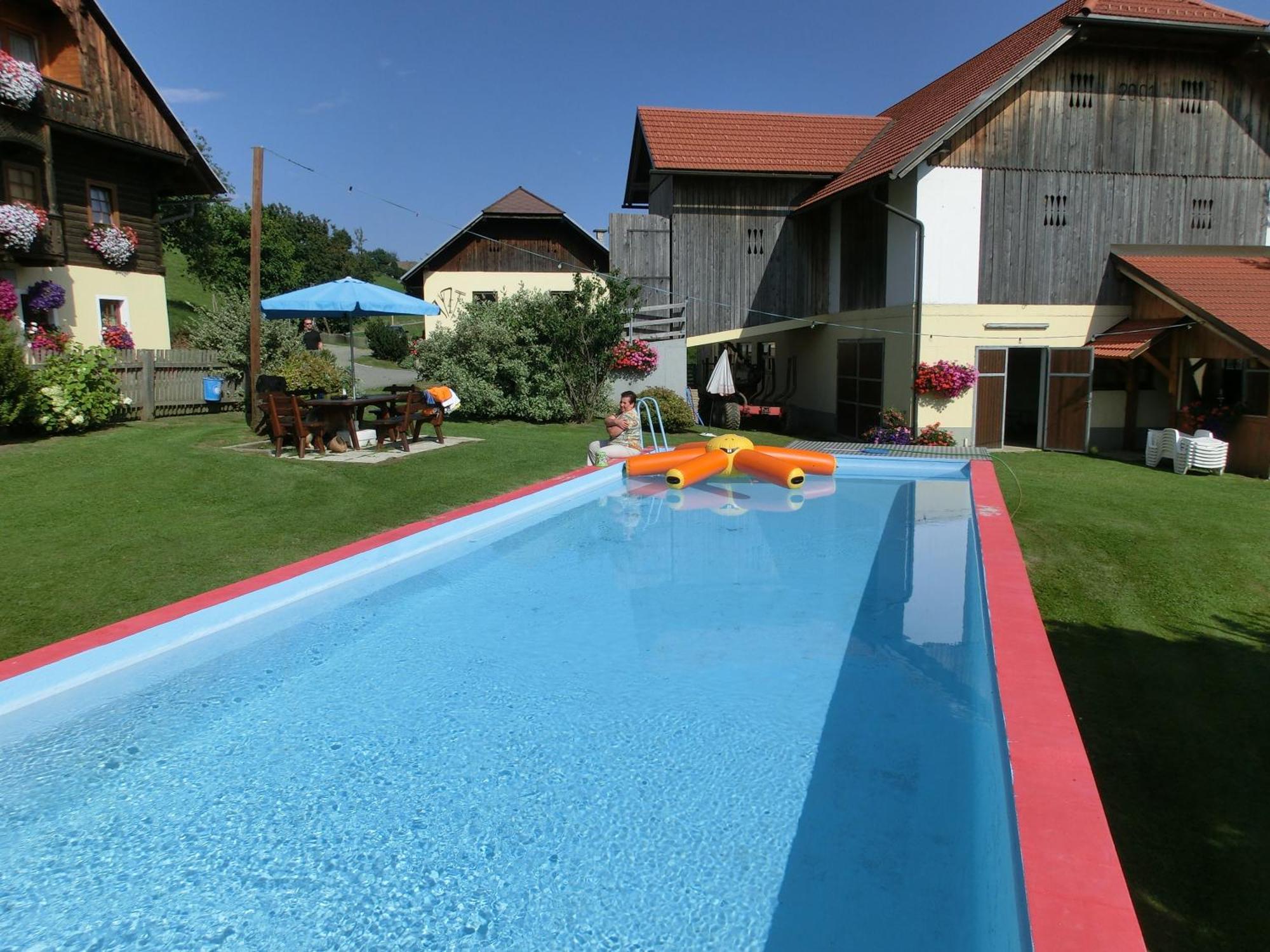 Kniebergerhof Villa Liebenfels Ngoại thất bức ảnh