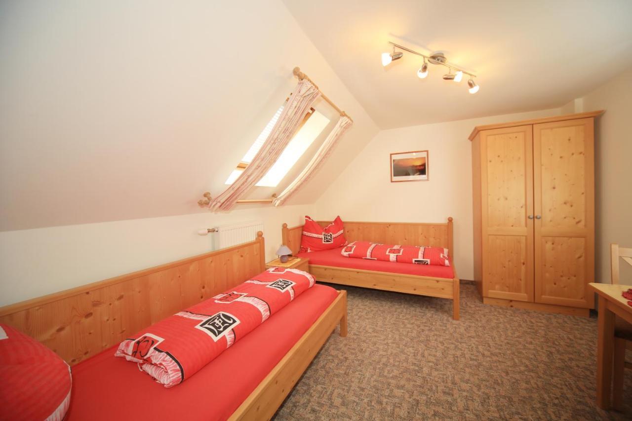 Kniebergerhof Villa Liebenfels Ngoại thất bức ảnh